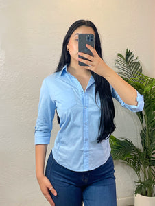 BOBBI BUTTON TOP (BLUE)